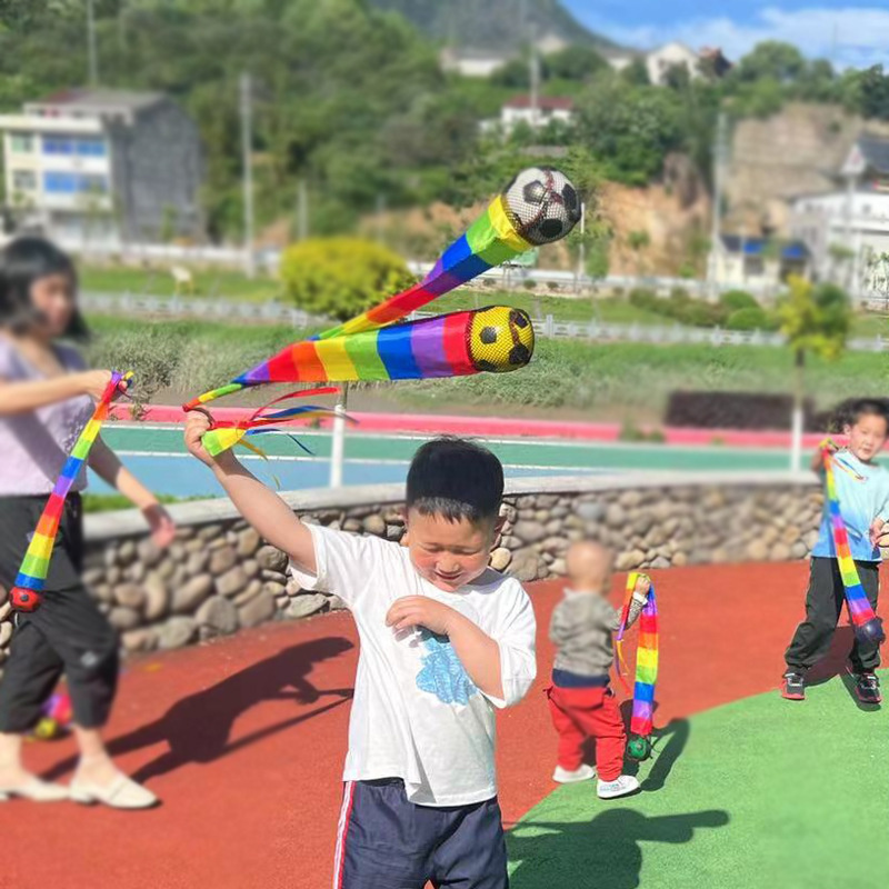 ลูกบอลโยนมือสำหรับเด็กอนุบาล ล - Kids Outdoor Dome บทวิจารณ์และราคา