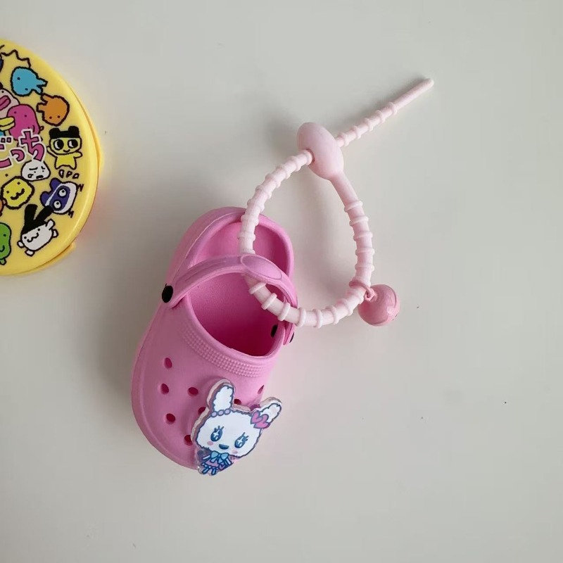 พวงกุญแจรองเท้า Tamagotchi ของ - Bandai Model Tamagotchi บทวิจารณ์และราคา